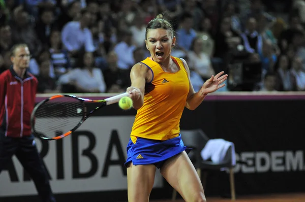 Jugadora de tenis Simona Halep durante un partido —  Fotos de Stock