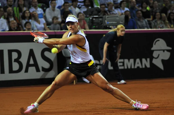 Tenis kadın içinde hareket — Stok fotoğraf