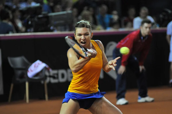 Kobieta tenisistka Simona Halep podczas gry — Zdjęcie stockowe