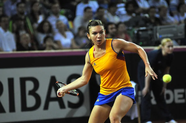 Donna tennista Simona Halep durante una partita — Foto Stock