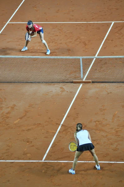 Doppia donna partita di tennis — Foto Stock