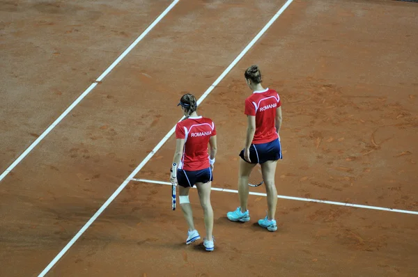 双女子网球比赛 — 图库照片
