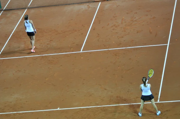 Çift Kişilik kadın tenis maçı