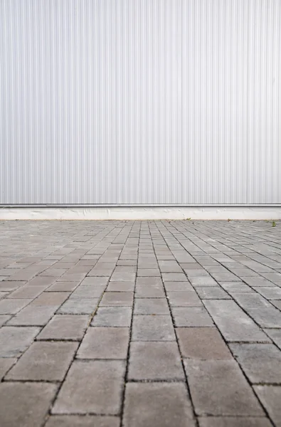 Blad metaal, gegolfd muur gebouw — Stockfoto