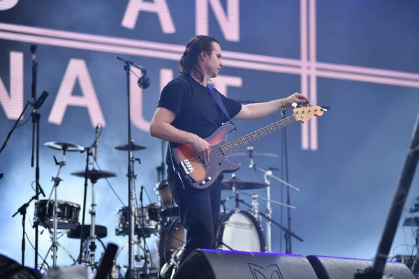 Gitarist op rockconcert — Stockfoto