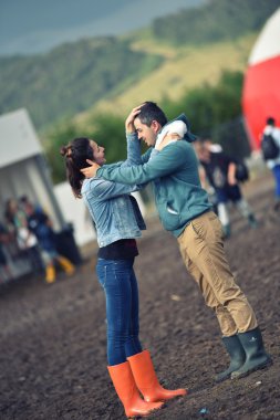 Yağışlı gün bir Müzik Festivali