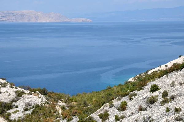 Costa rochosa do Adriático na Dalmácia — Fotografia de Stock