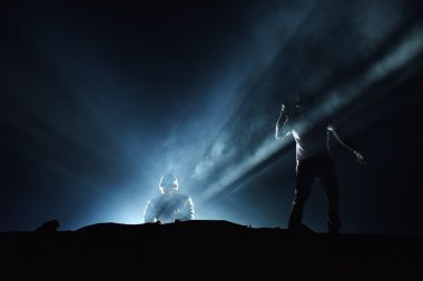 DJ Sahne Alanı'nda karıştırma Afrojack