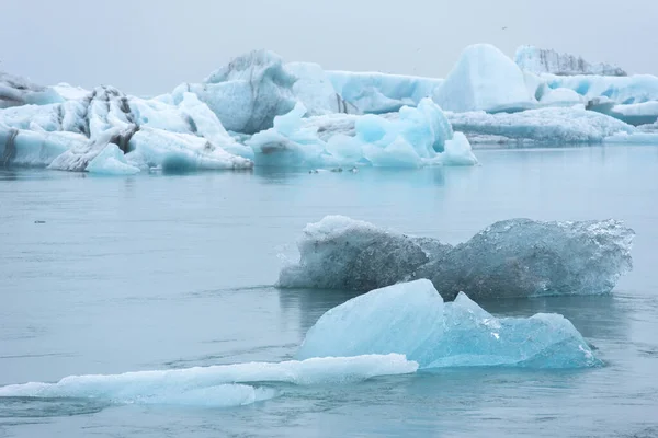 Таяние Айсбергов Результате Глобального Потепления Изменения Климата Ледниковой Лагуне Джоколсарлон — стоковое фото