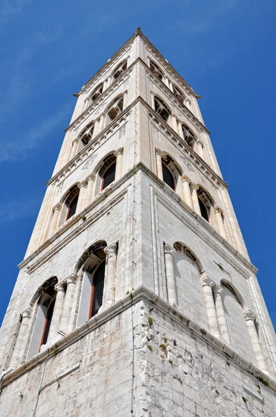 Bell tower of the Anastasia cathedral in Zadar, Croatia — Stock Photo, Image