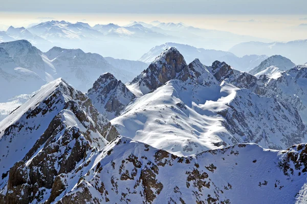 Montagna paesaggio invernale — Foto Stock