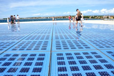 güneş - güneş paneli heykel, zadar, Hırvatistan için tebrik