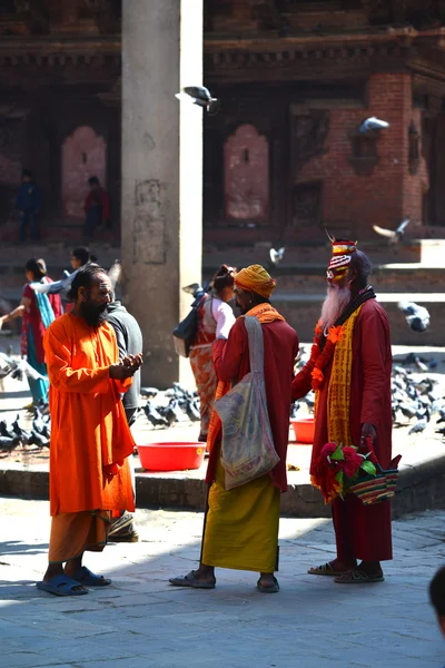 Holy sadhu men in Kathmandu, Nepal — Stock Photo, Image