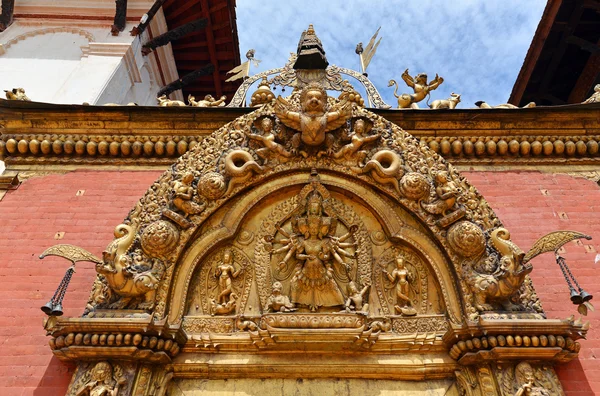 La Puerta Dorada en la plaza Durbar. Bhaktapur, Katmandú Nepal —  Fotos de Stock