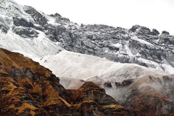 「ヒマラヤ山脈ネパールのアンナプルナ サーキット — ストック写真