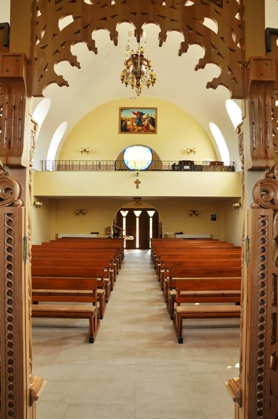 Innenraum einer griechisch-katholischen Kirche in Rumänien — Stockfoto