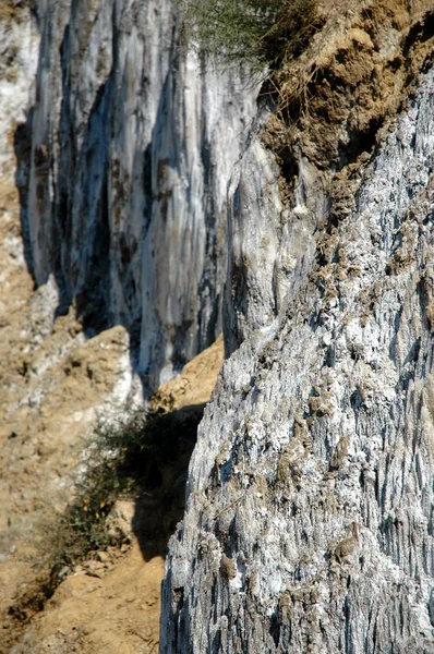 Zout storting, een sedimentaire geologische lagen — Stockfoto