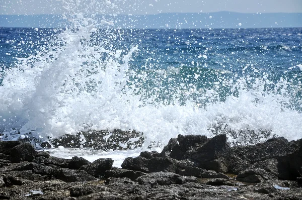 Onda de mar salpicante — Fotografia de Stock