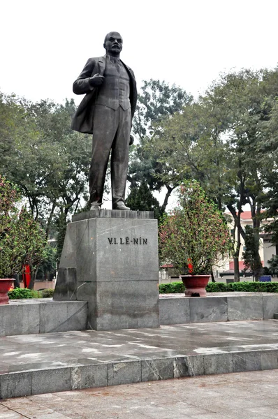Estatua de Vladimir Lenin en Saigón — Foto de Stock