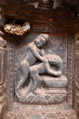 Erotik oymalar Katmandu, Nepal Hindu tapınakları Doğum