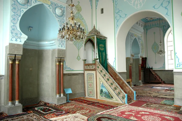 Inre av den Jumah moskén i Tbilisi, Georgien — Stockfoto