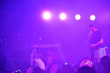 Anlatılmamış festivalin ana sahnede canlı konser