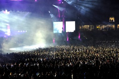 Dj canlı karıştırma 