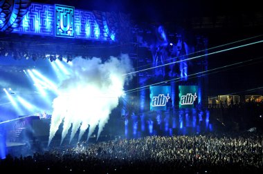 Dj canlı karıştırma 