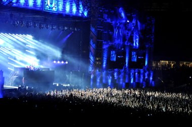 Dj canlı karıştırma 