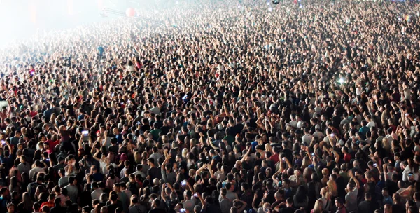 Multitud en concierto — Foto de Stock