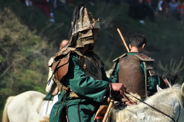 Equestrian demonstration in traditional costumes — Stock Photo, Image