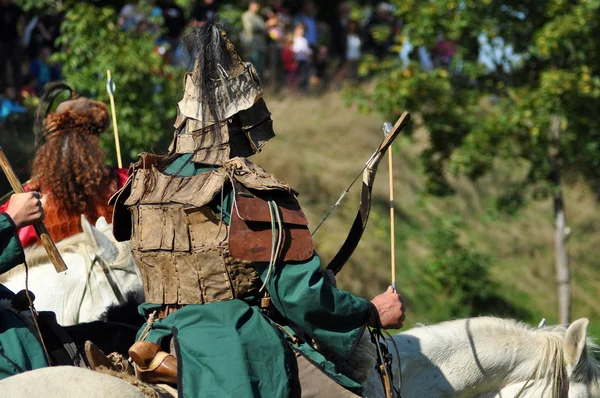Кінний демонстрація в традиційні костюми — стокове фото