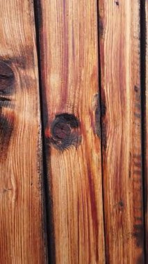 Doğal tahıl desenli kırsal kereste düğümü dokusu dikey video