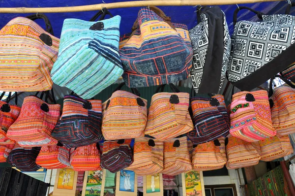 Vietnamese rural market in Bac Ha, Sapa, Vietnam — Stock Photo, Image