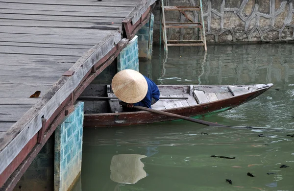 Vietnamesisches Boot in hoi an, Vietnam — Stockfoto