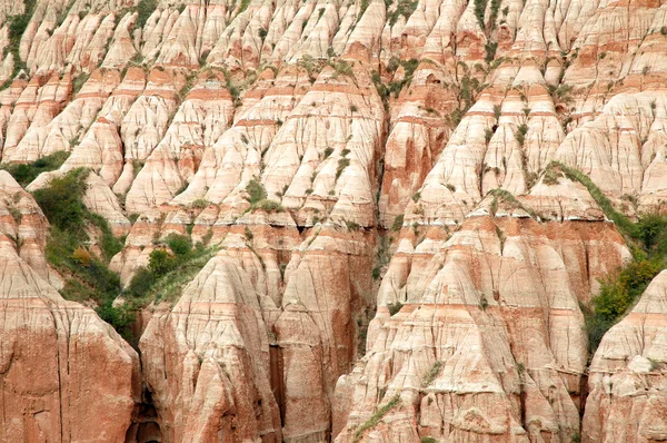 Reserva geológica. O desfiladeiro de Rapa Rosie, Roménia — Fotografia de Stock