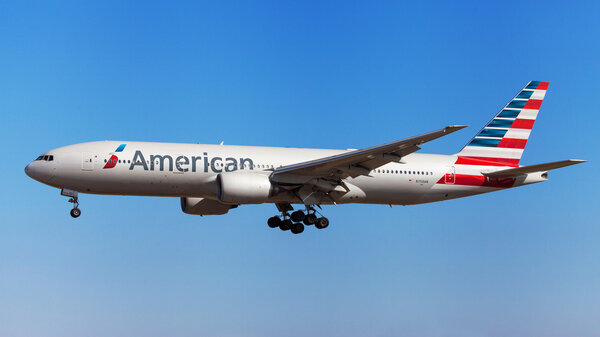 Boeing 777-200ER American Airlines
