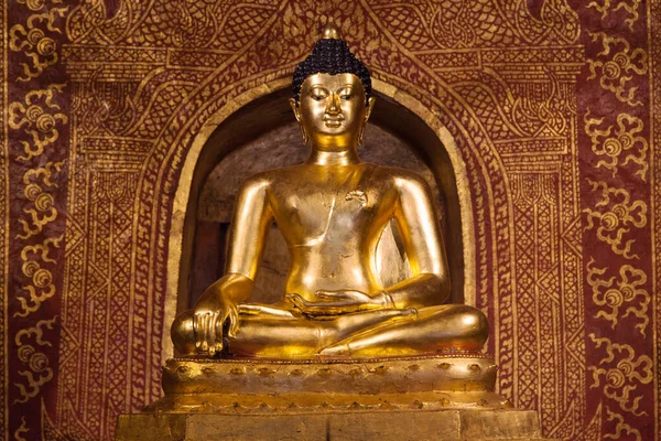 Phra Buddha Sihing Wat Phra Singh Chiang Mai Tailândia — Fotografia de Stock