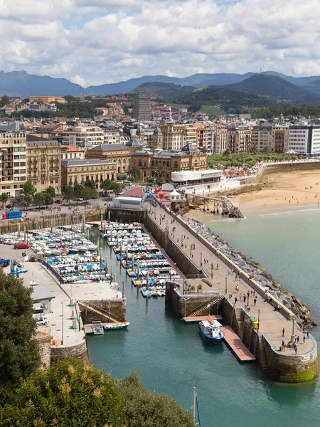 Hamnen i san sebastian — Stockfoto