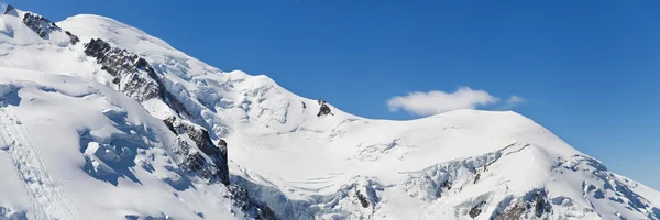 Grzbiet na Mont Blanc — Zdjęcie stockowe