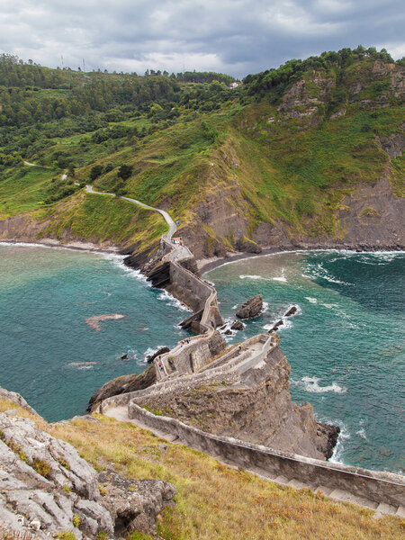 Газтелугатский перешеек
