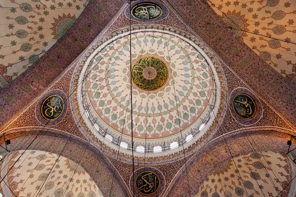 Yeni Camii tavan