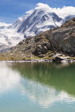 Riffelsee üzerinden Lyskamm