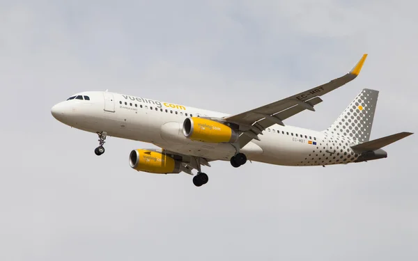 Vueling compagnie aeree airbus a320 — Foto Stock