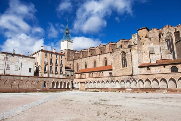 Perpignan'dan Campo Santo