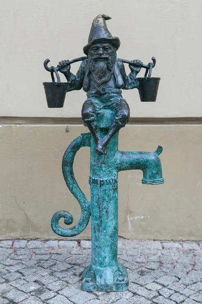 Víz-keeper törpe Wroclaw — Stock Fotó