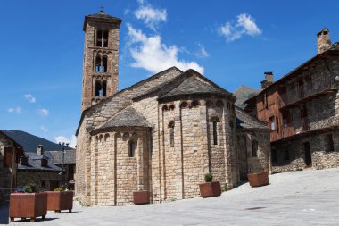 Taull Santa Maria Kilisesi