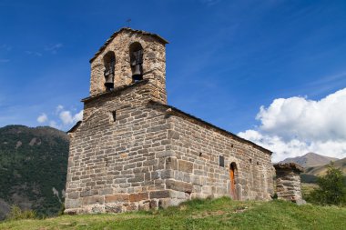 Pyrenees Romanesk hermitage