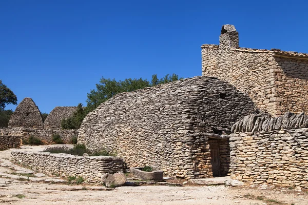 Luberon taş kulübeleri — Stok fotoğraf