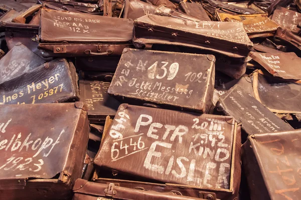 Valises des victimes d'Auschwitz — Photo